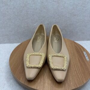 Sam Edelman Pointed Toe‎ Buckle Flats Size 6.5 Beige Leather Gold Hardware Chic